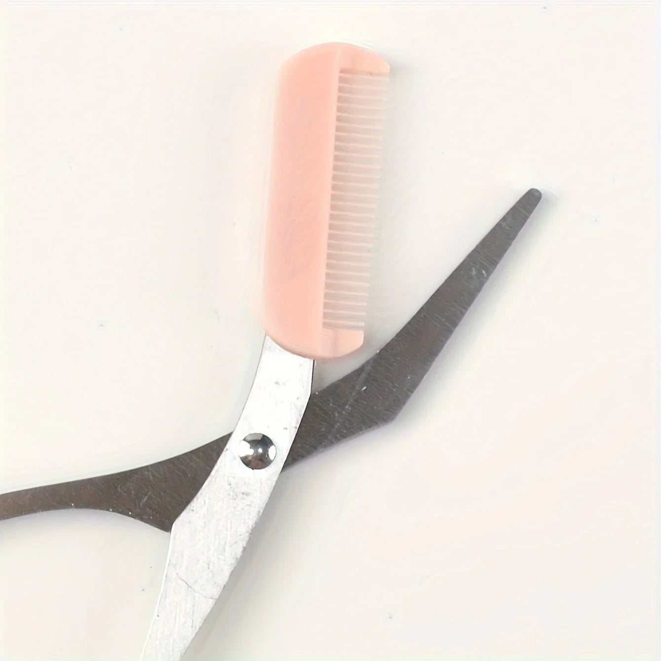 Coupe sourcils