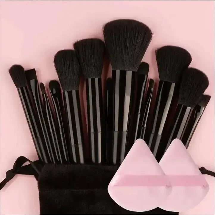 Ensemble de pinceaux doux et moelleux