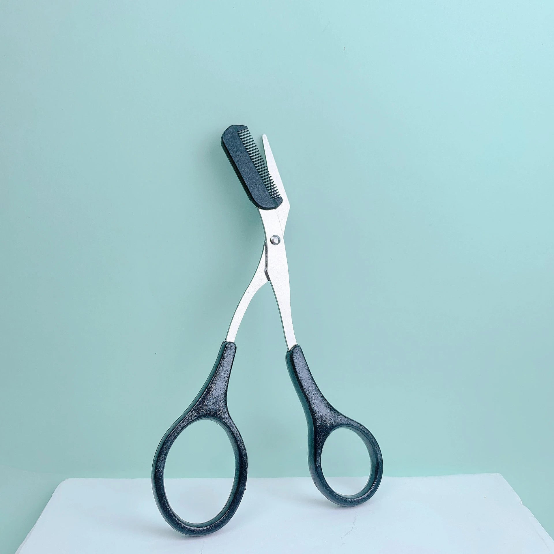 Coupe sourcils